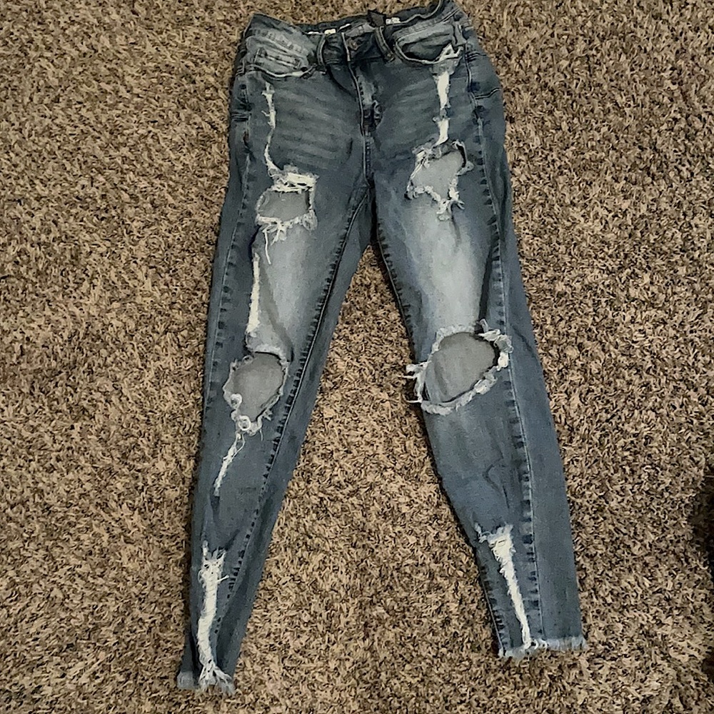 Size 5-Juniors, Ripped Skinny Jeans/Curvy